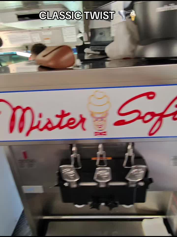 @fishtownmistersoftee