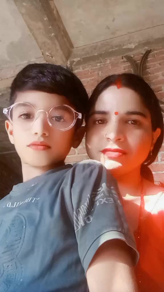 @Yash123