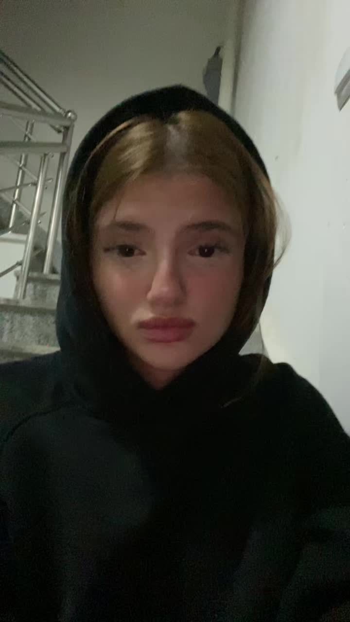 @Rayka