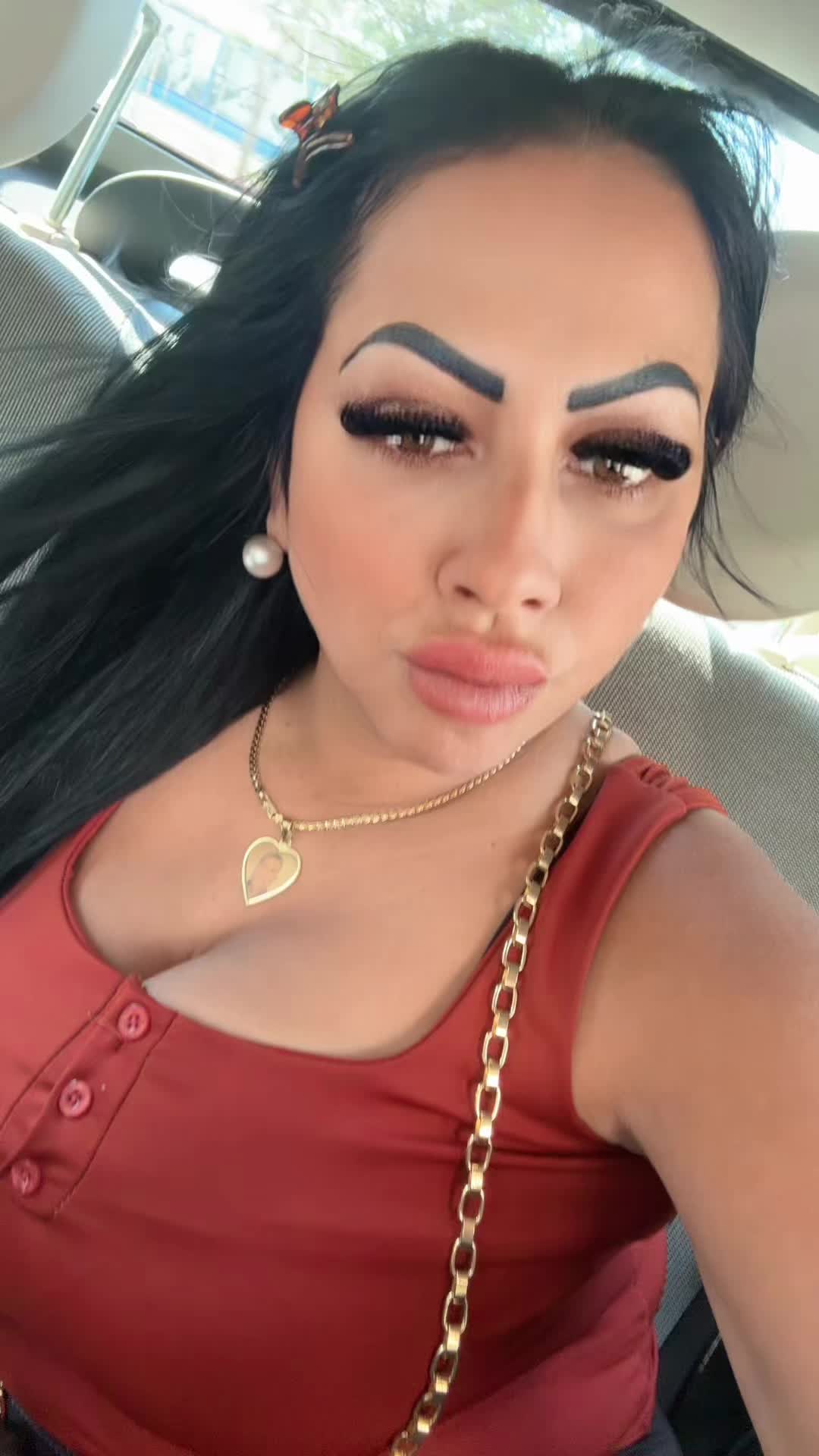 @𝓒𝓸𝓷𝓬𝔂 𝓜𝓲𝓬𝓱𝓲💘