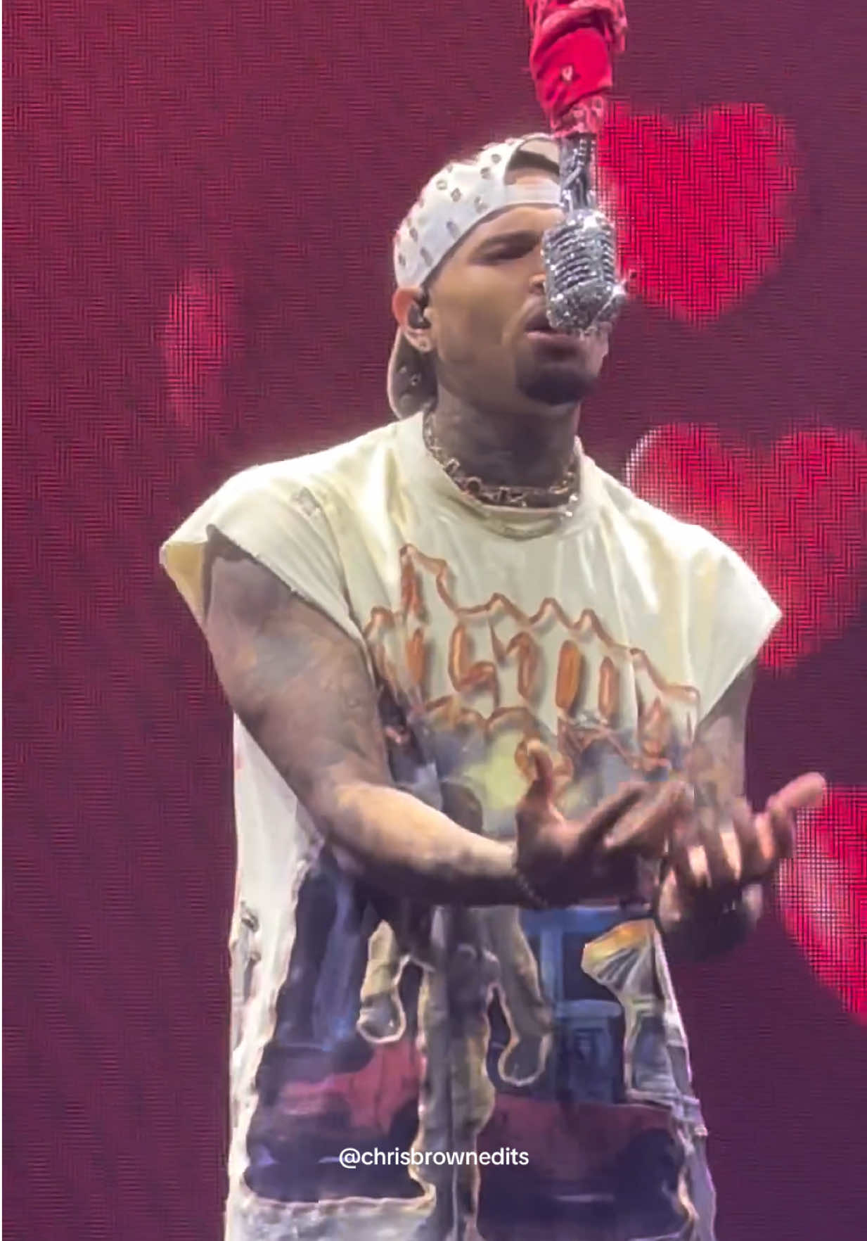 @chrisbrown.editss