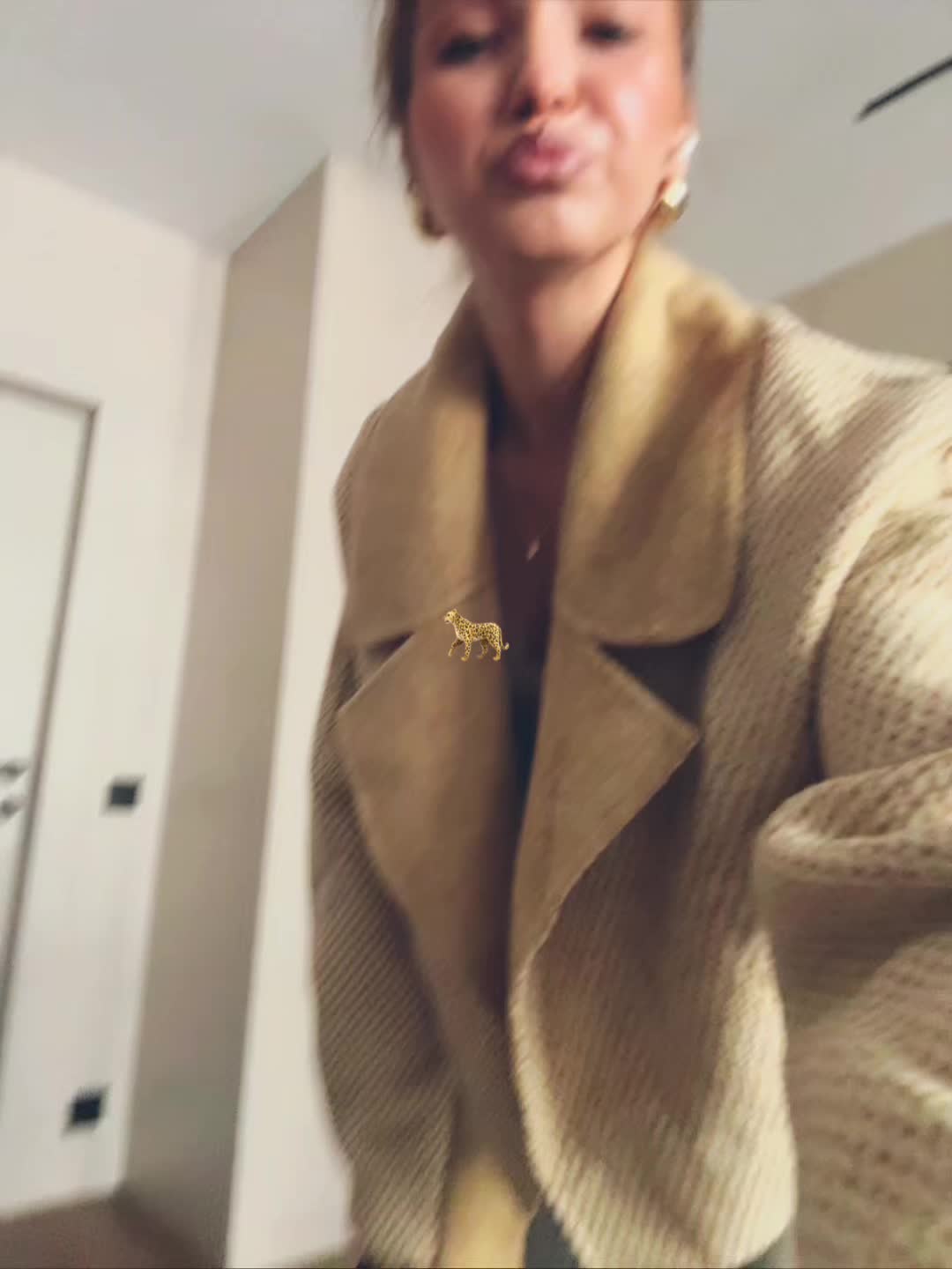 @var.🐆🎱🪩🥂