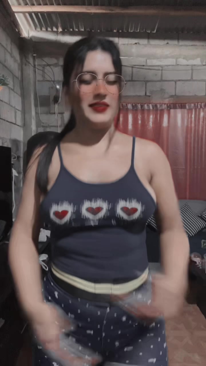 @Mari Vélez 🦋