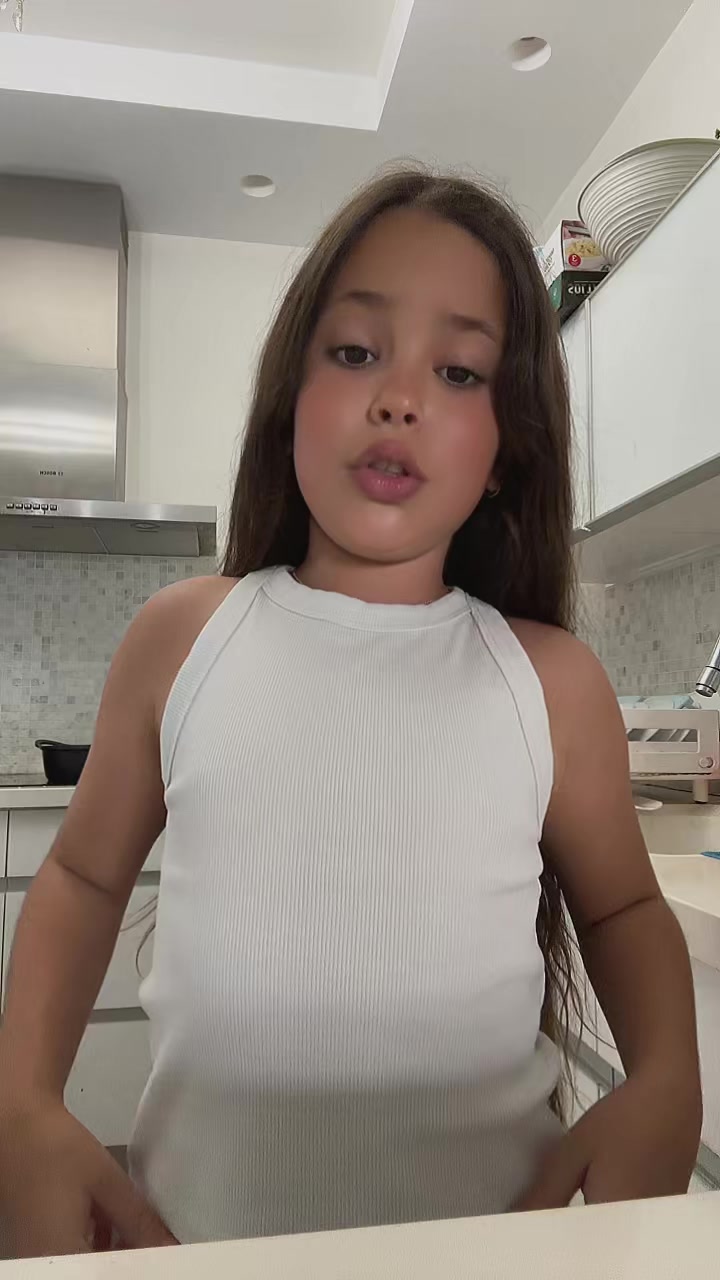 @אמילי המושלמת