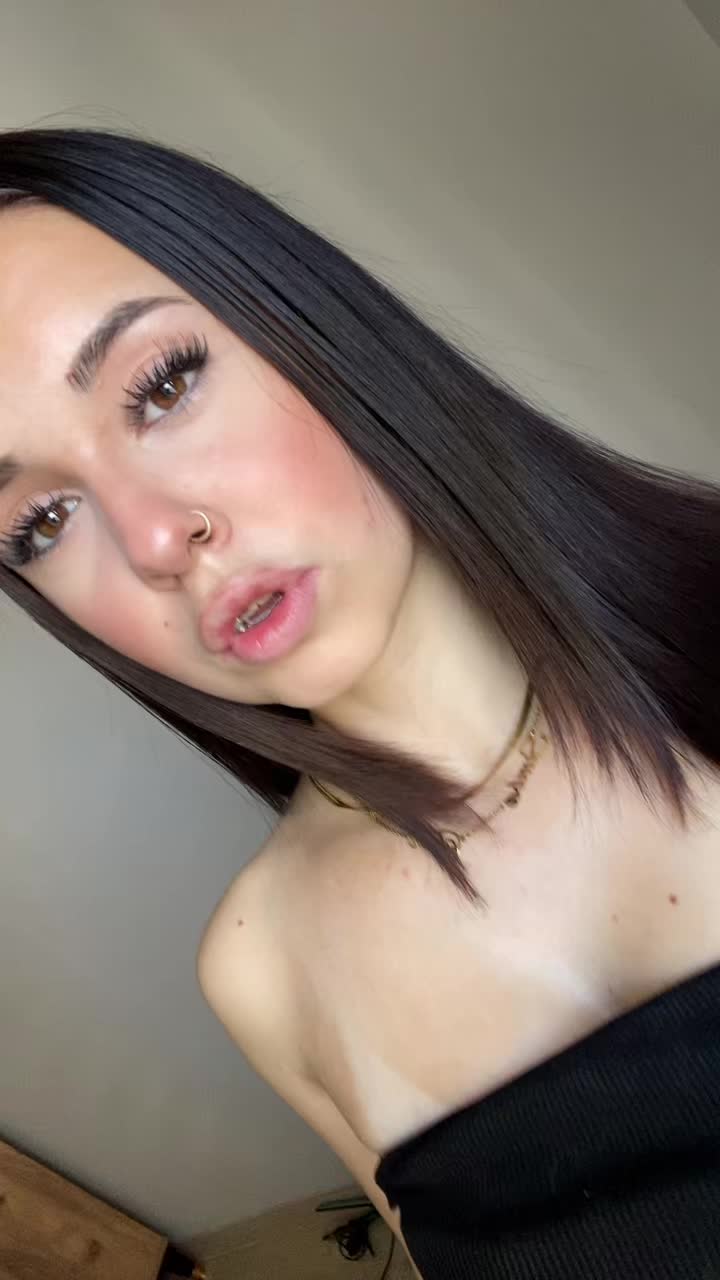 @_ 𝓢𝓮𝓵𝓲𝓷𝟕.𝟏