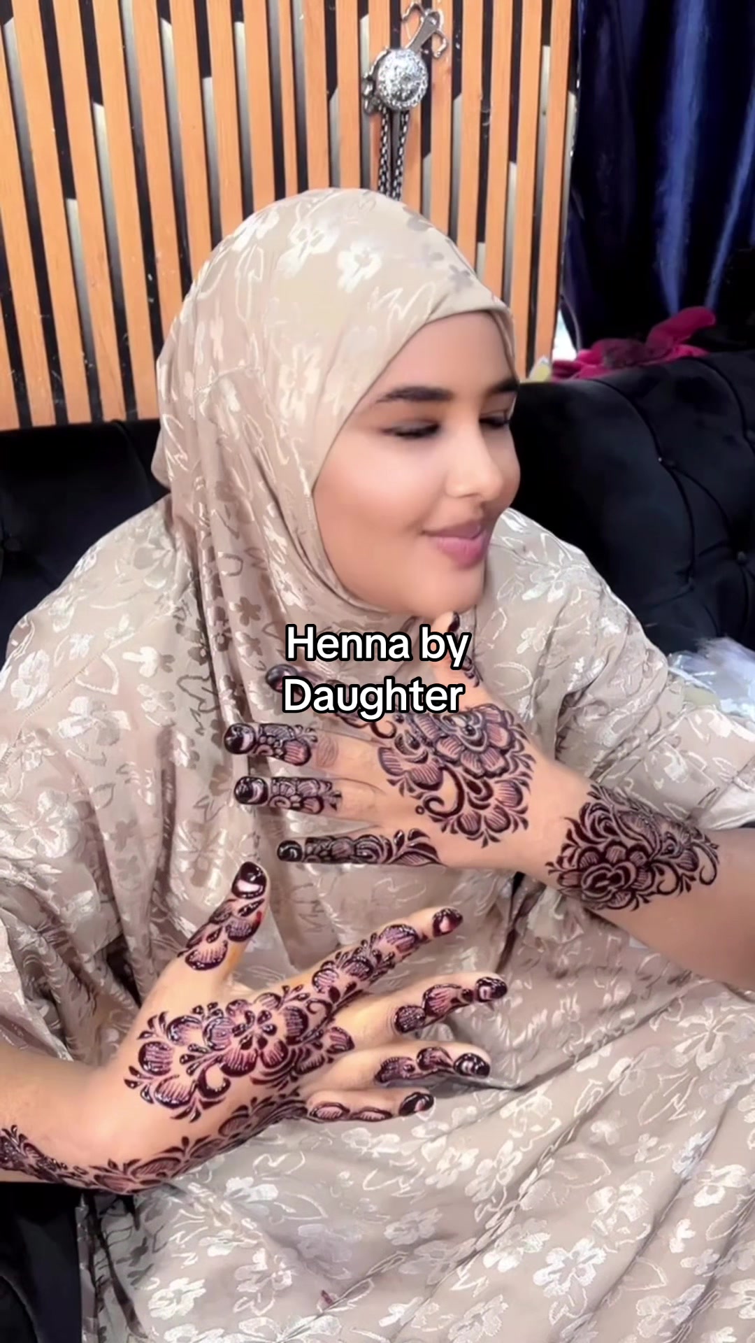 @hennabydaughter2