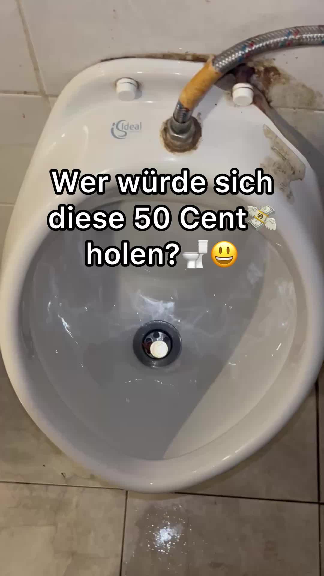 @Partycrasher
