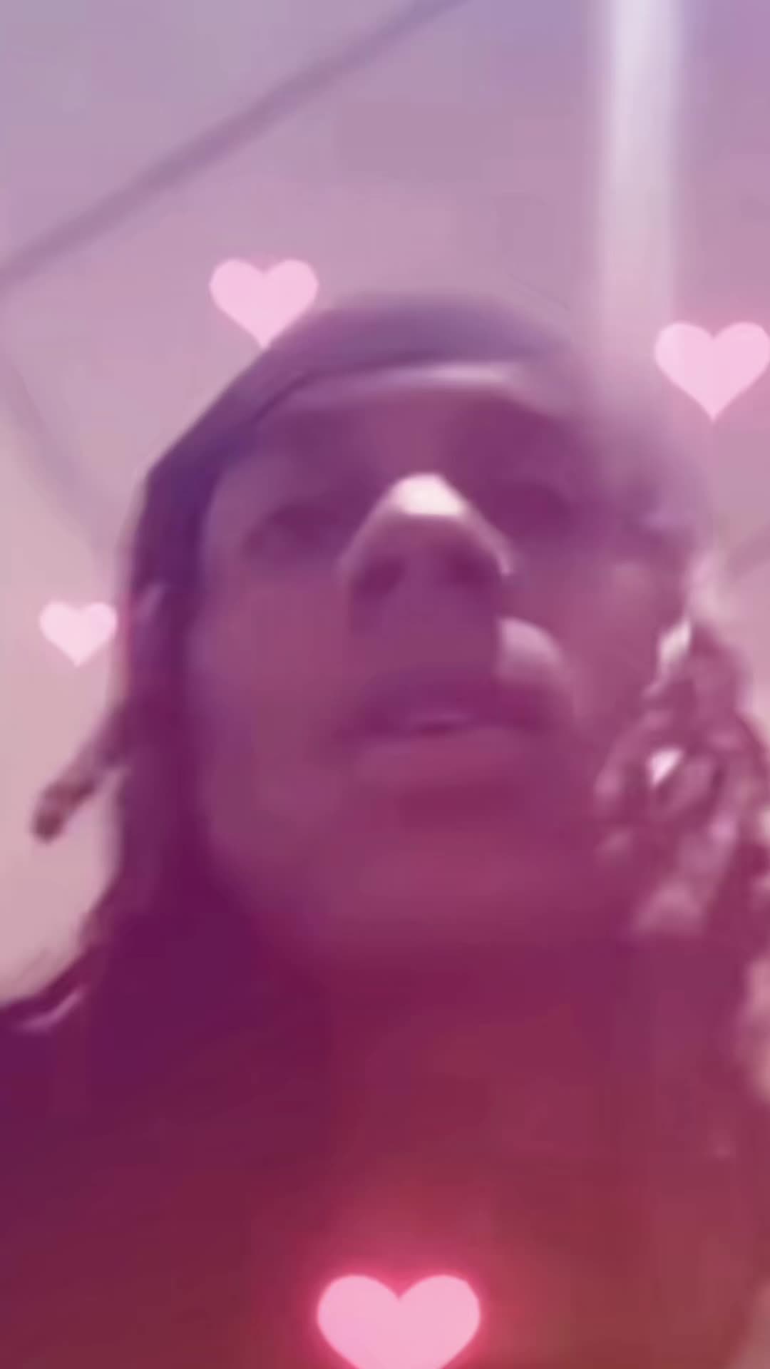 @Grandekarlos