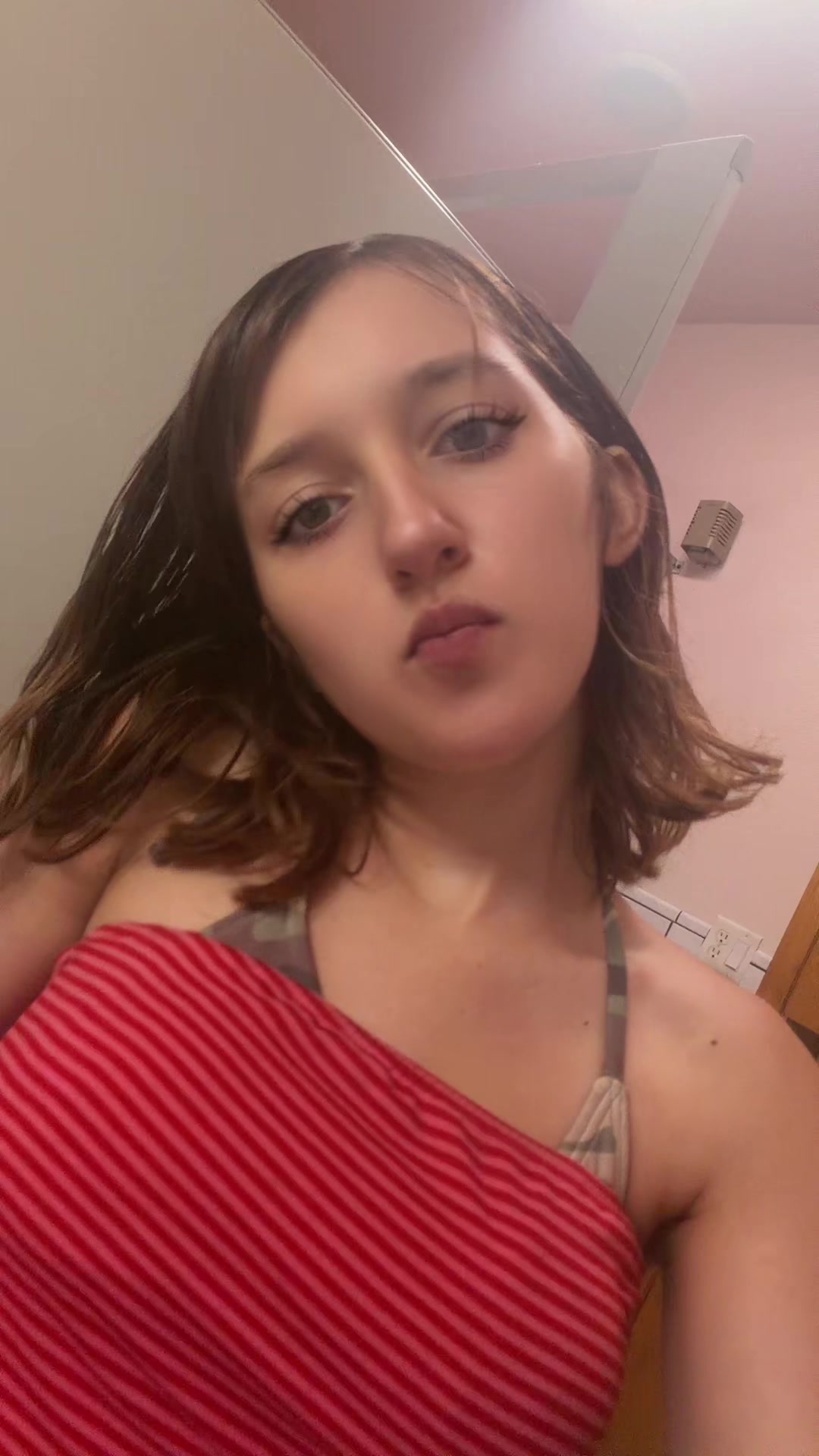 @Hi