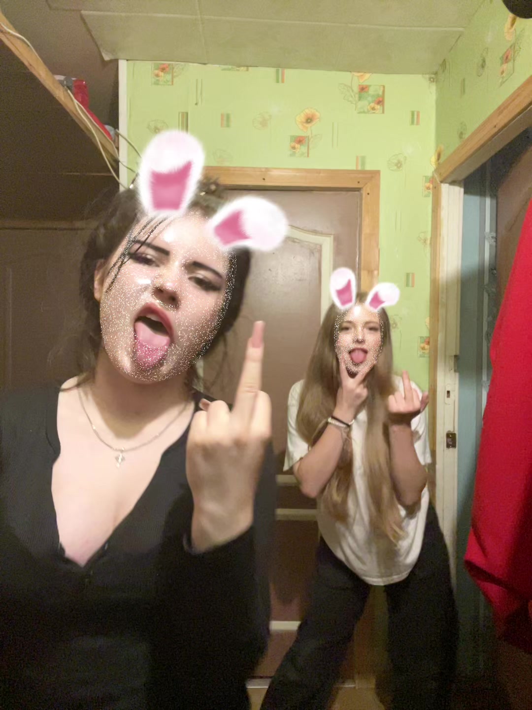 @fluddi 👅