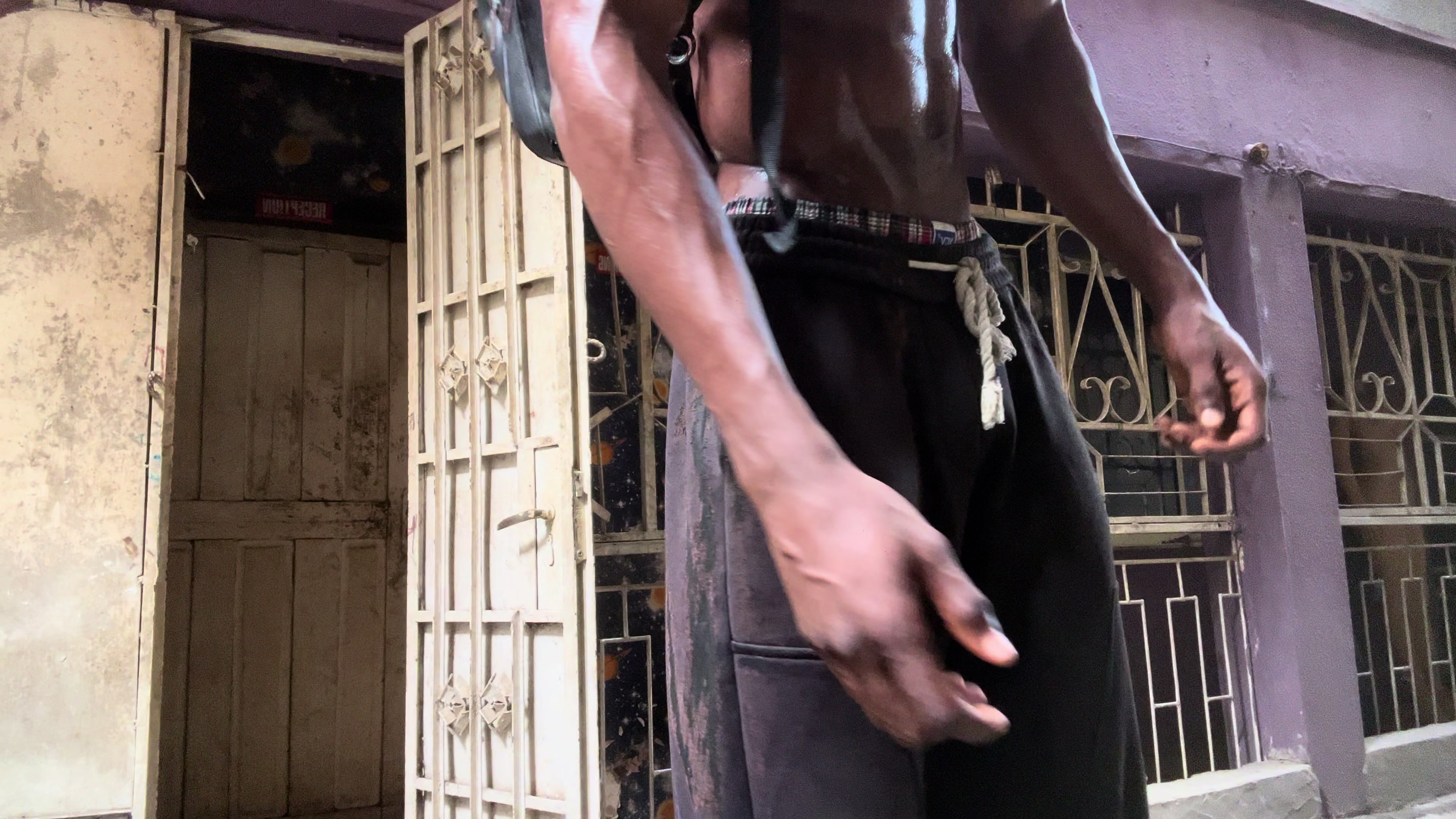 @blackgarou_