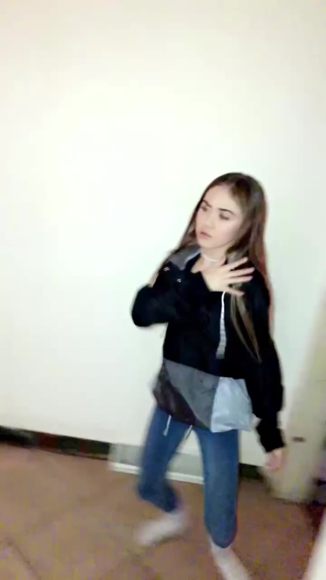 @Olivia💫