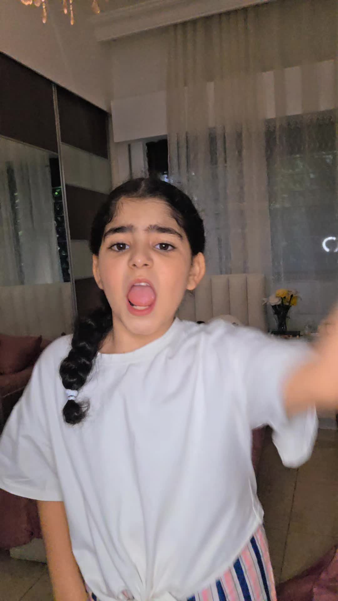 @yasmeenakk