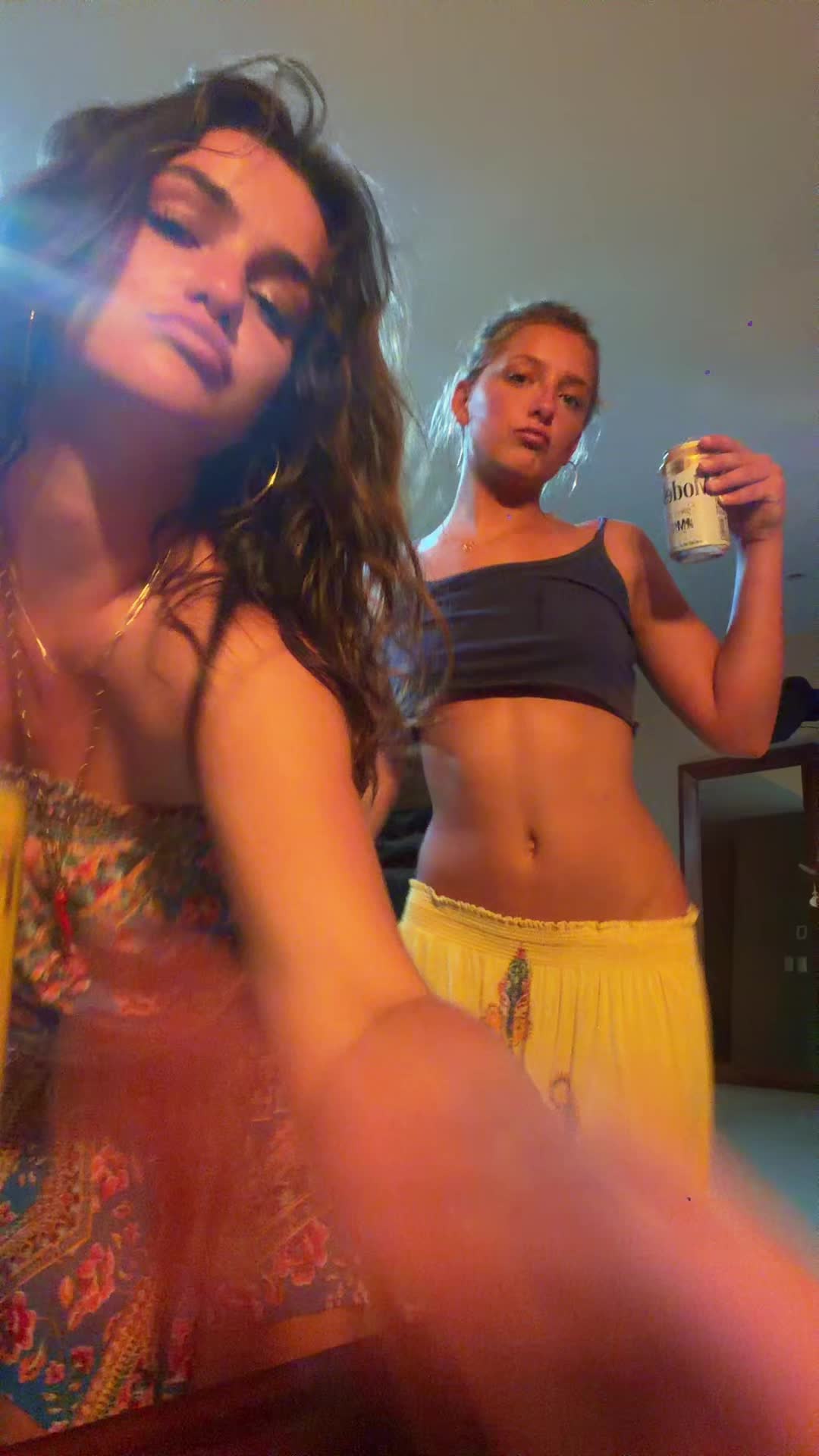 @Kiki