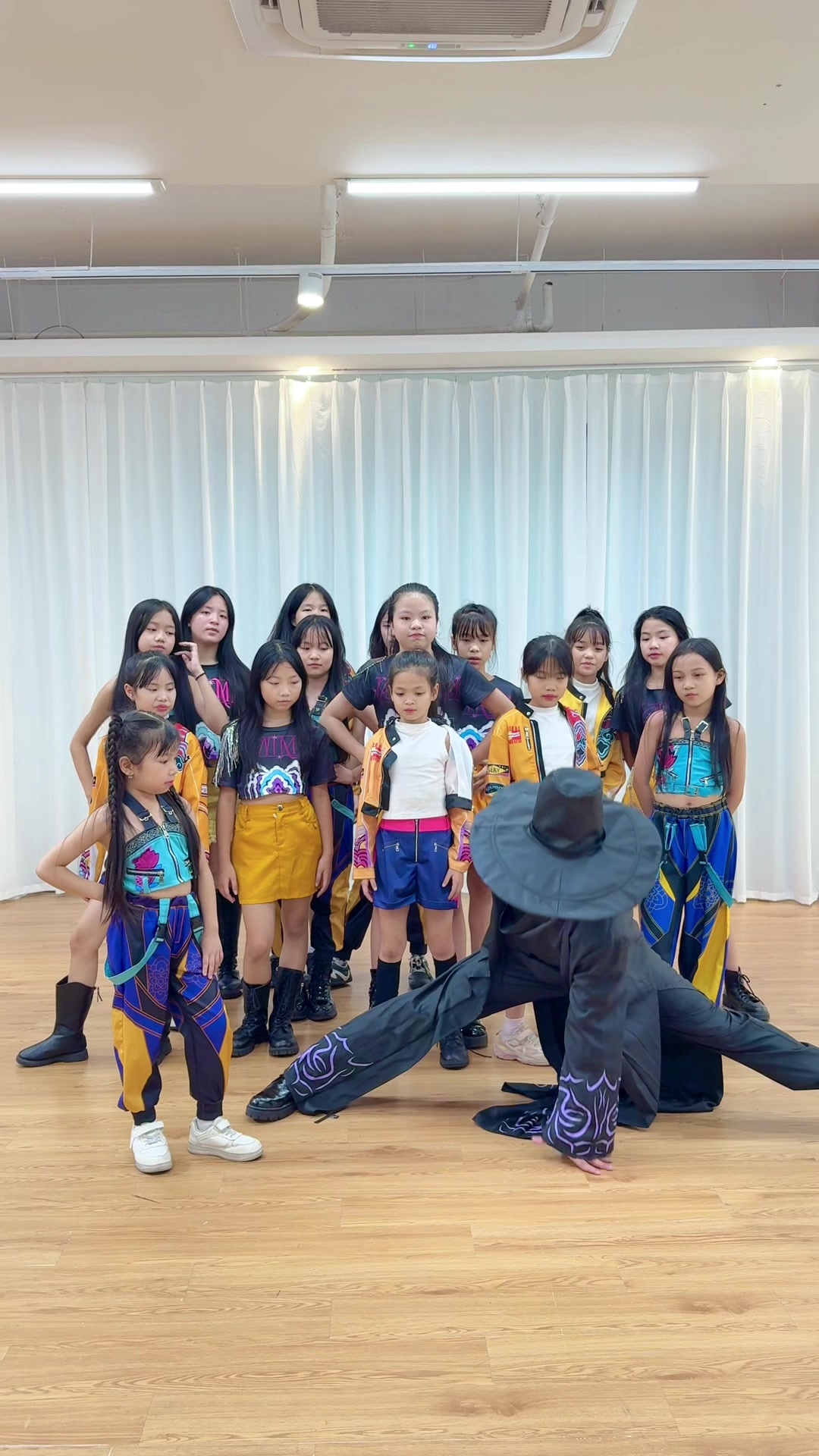 @Thầy Huy Kid Dance