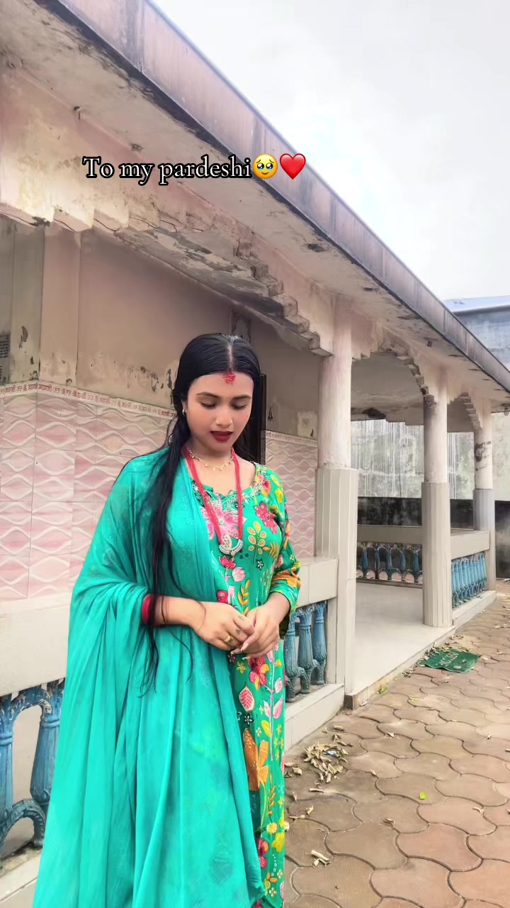 @Ayushu🤪