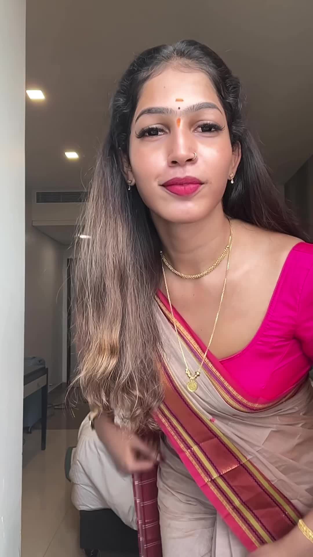 @mithaaa._13