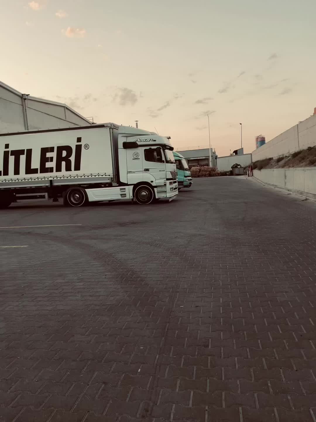 @Orhan Şimşek