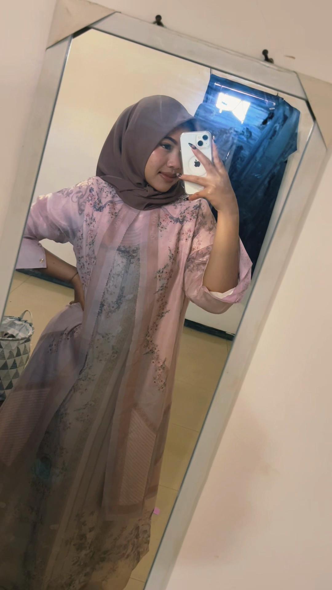 @eyaaa_