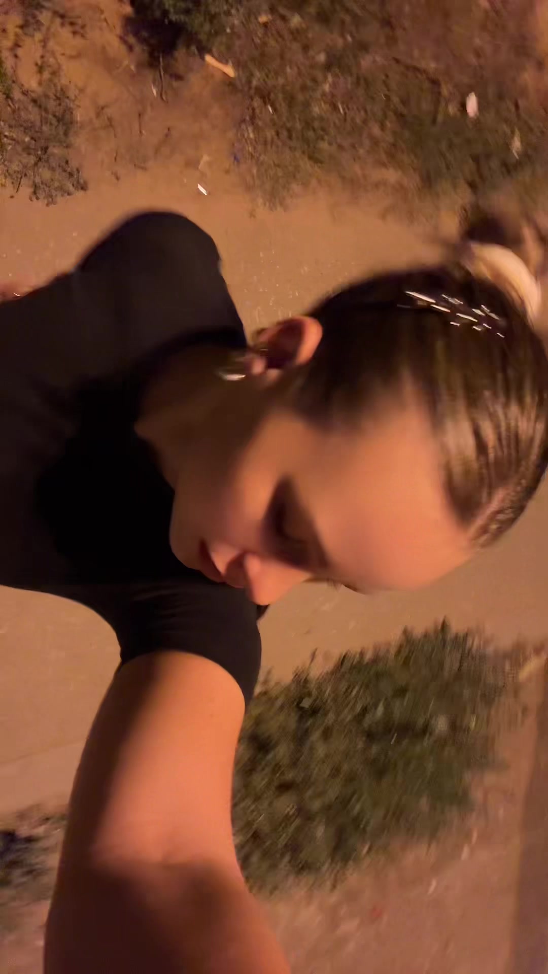 @Ari