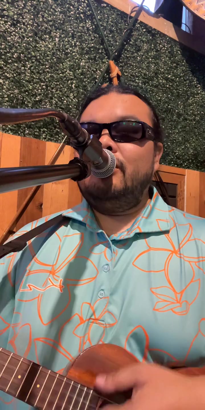 @Mana🤙🏽