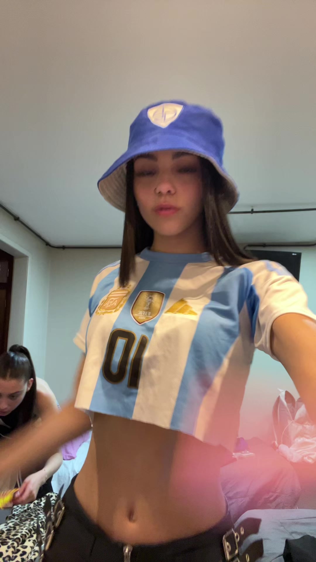 @mili