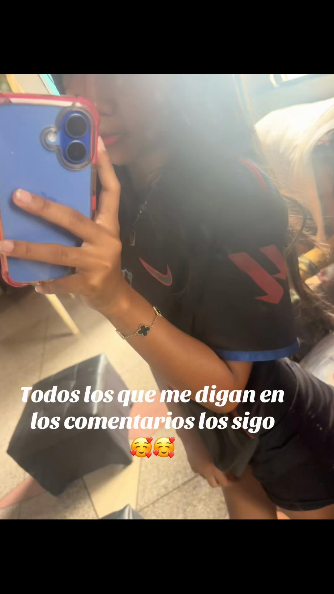 @🗯️