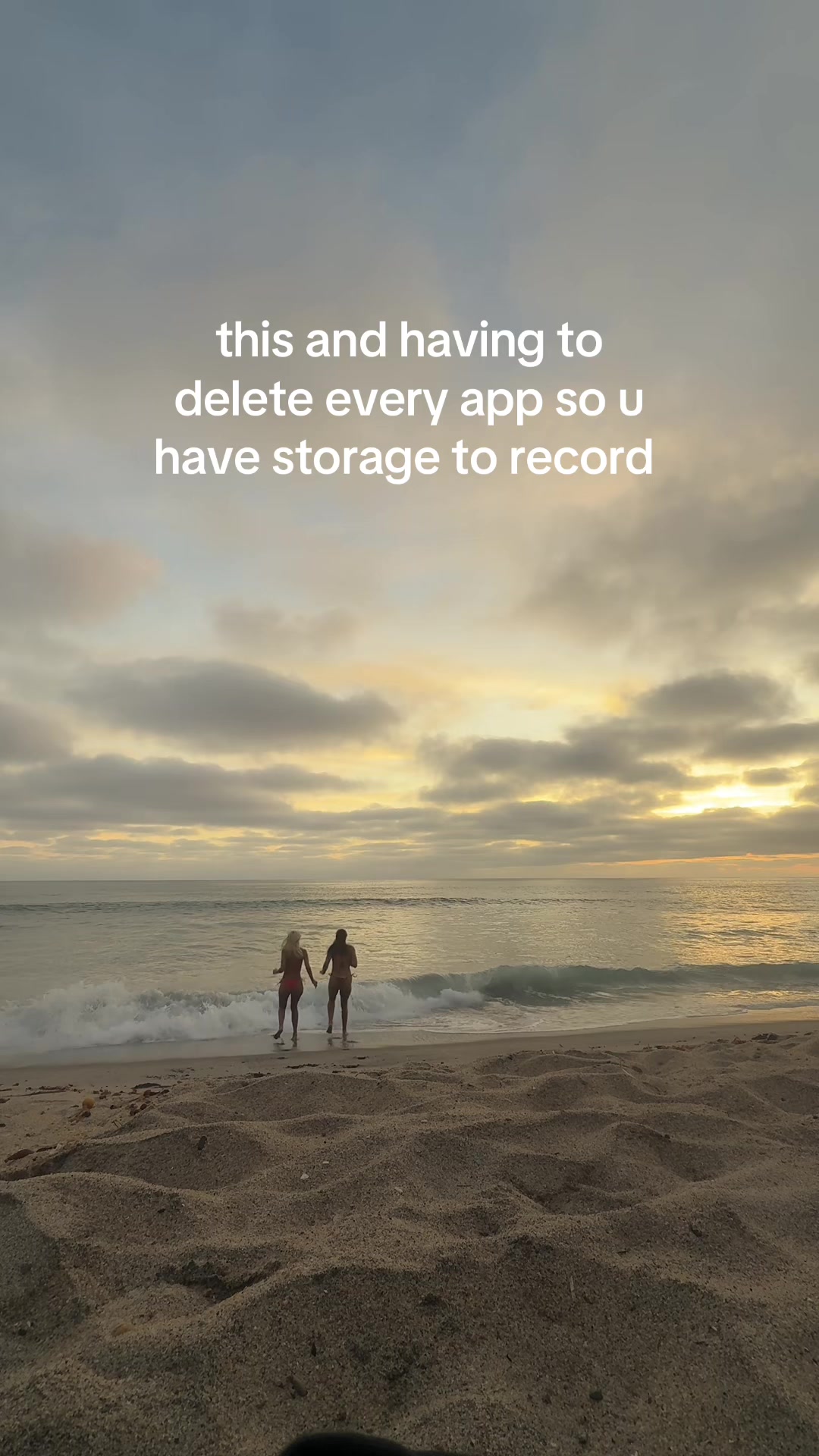 @ella wrobel
