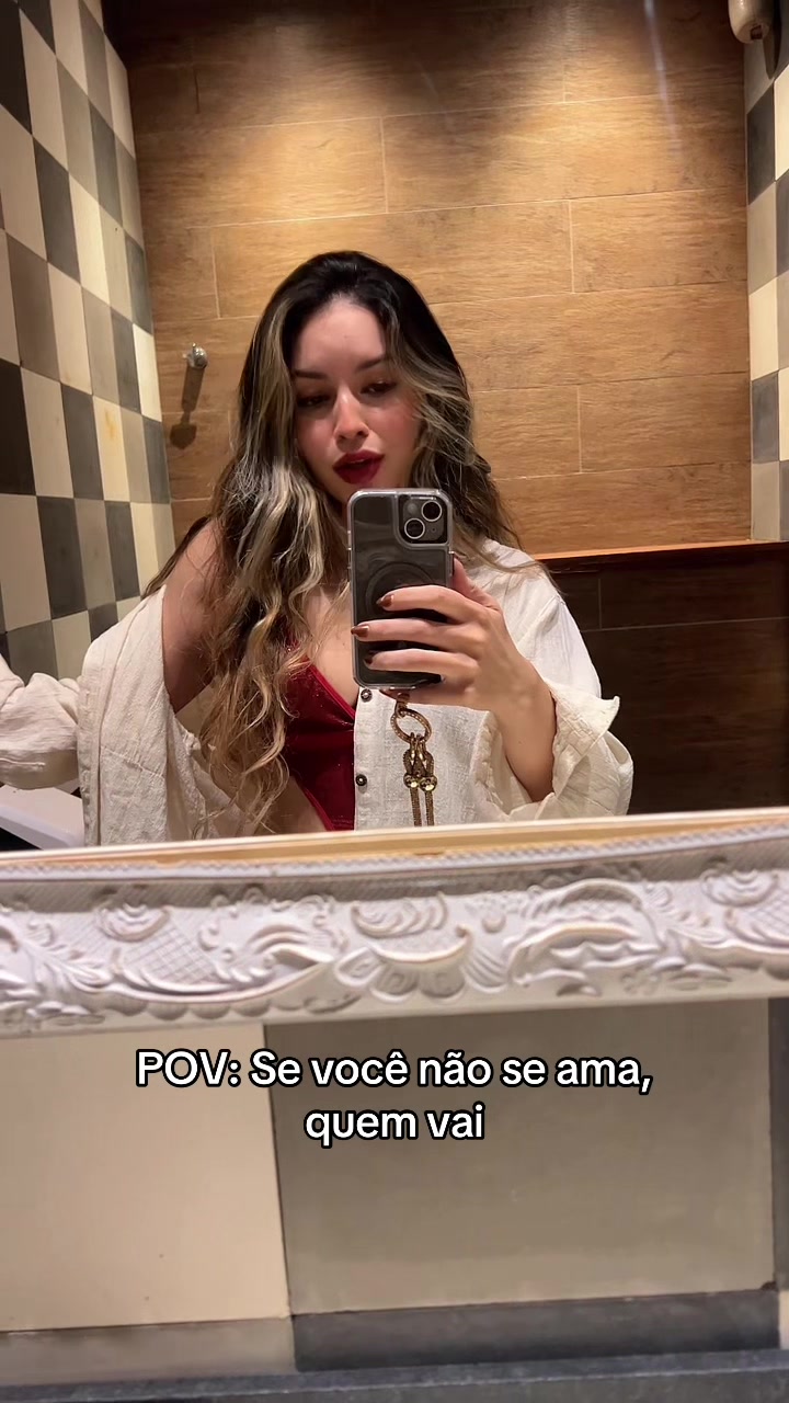 @tadelazeved