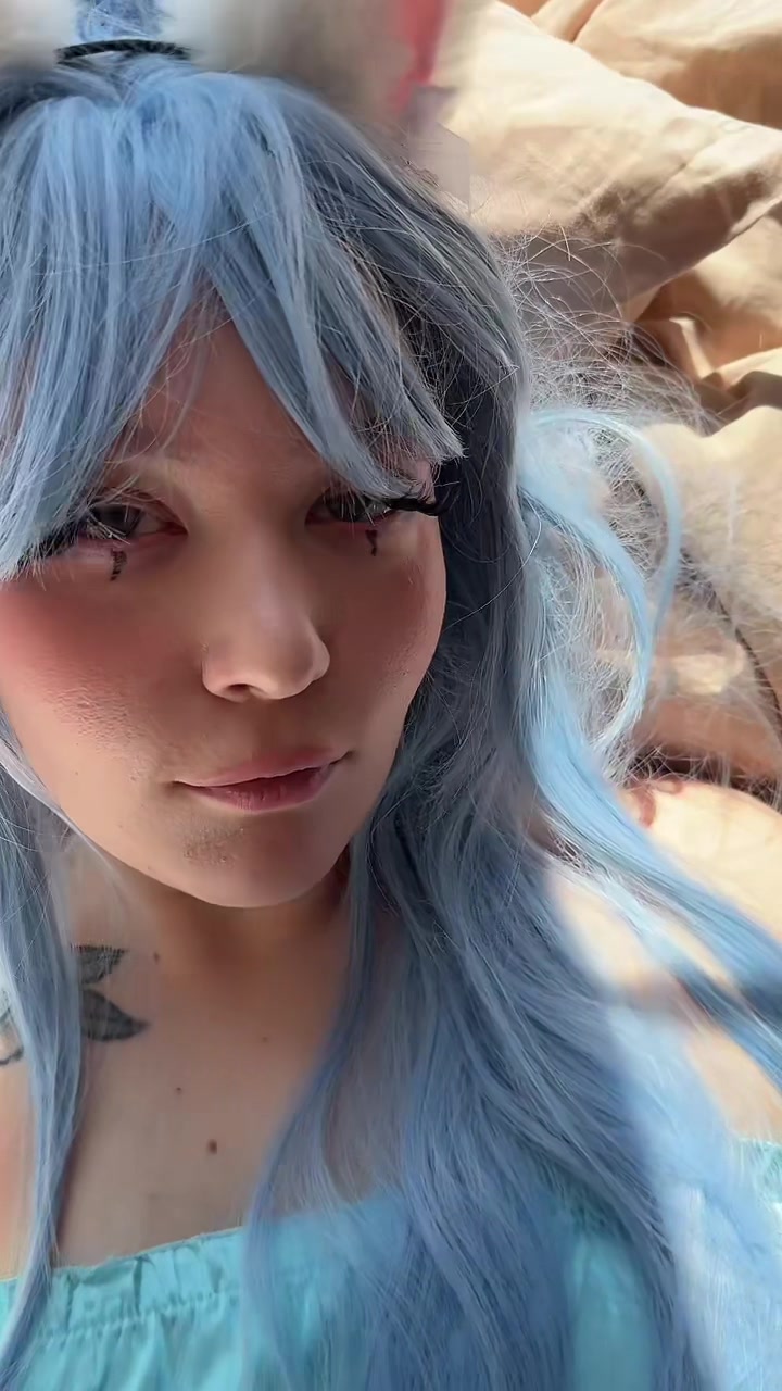 @Elybely