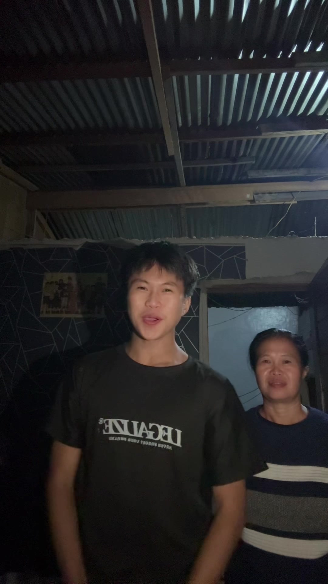@Mr.Mwahh