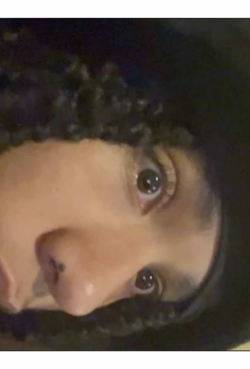 @⃟