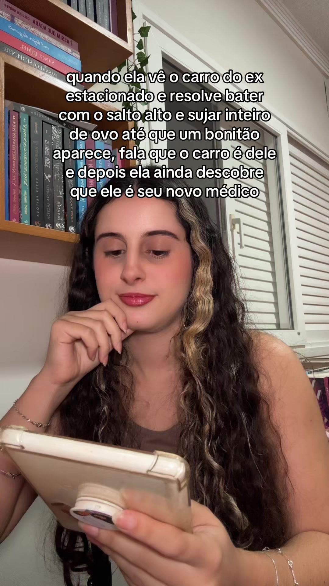 @mari & isa 📚
