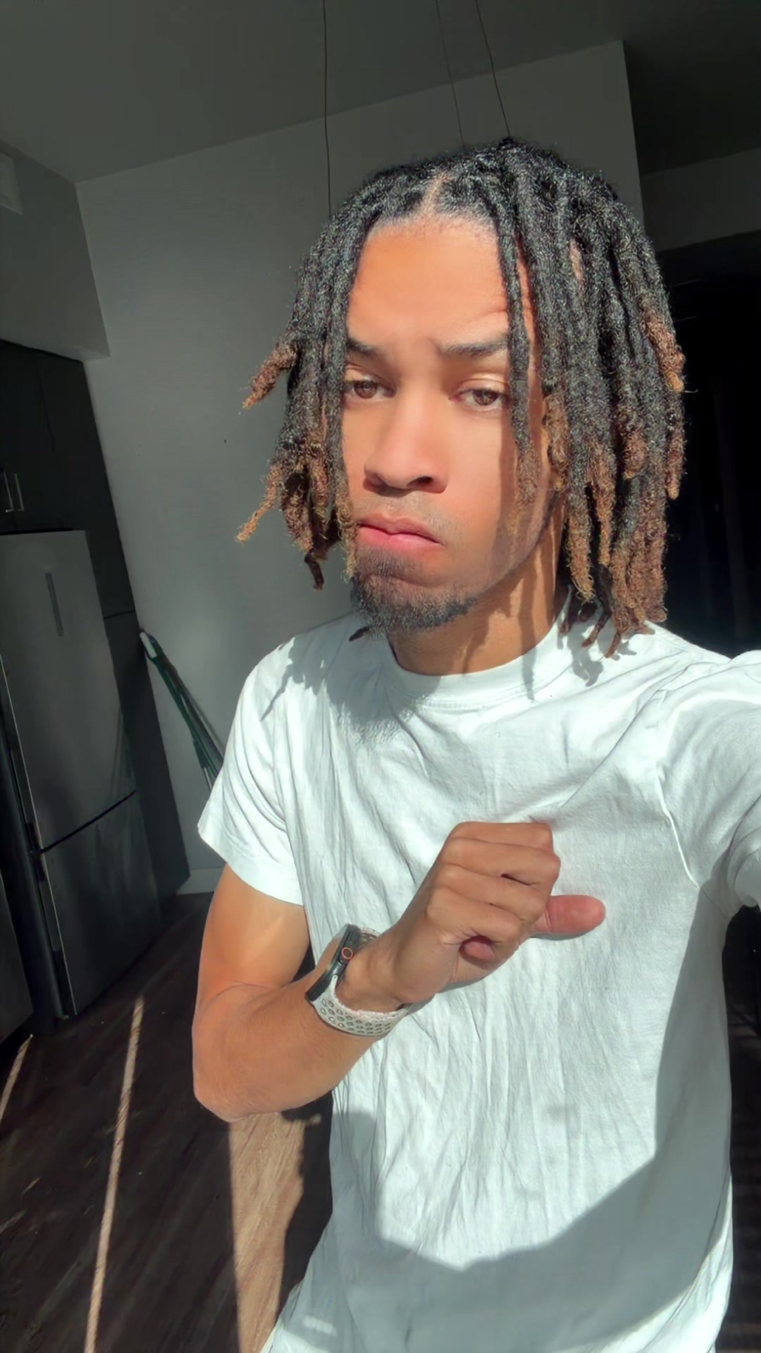@Joeii