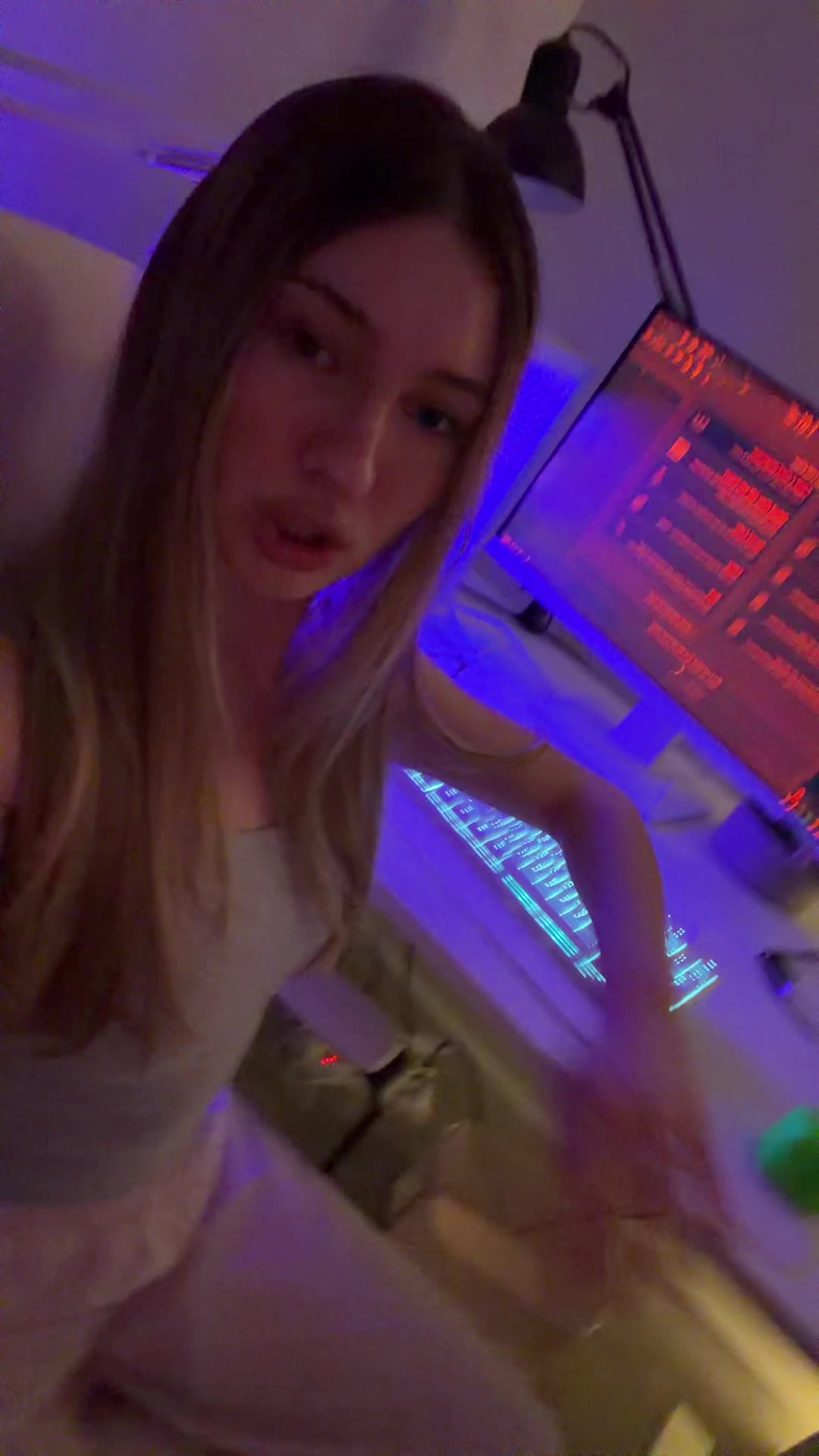@vicklone7