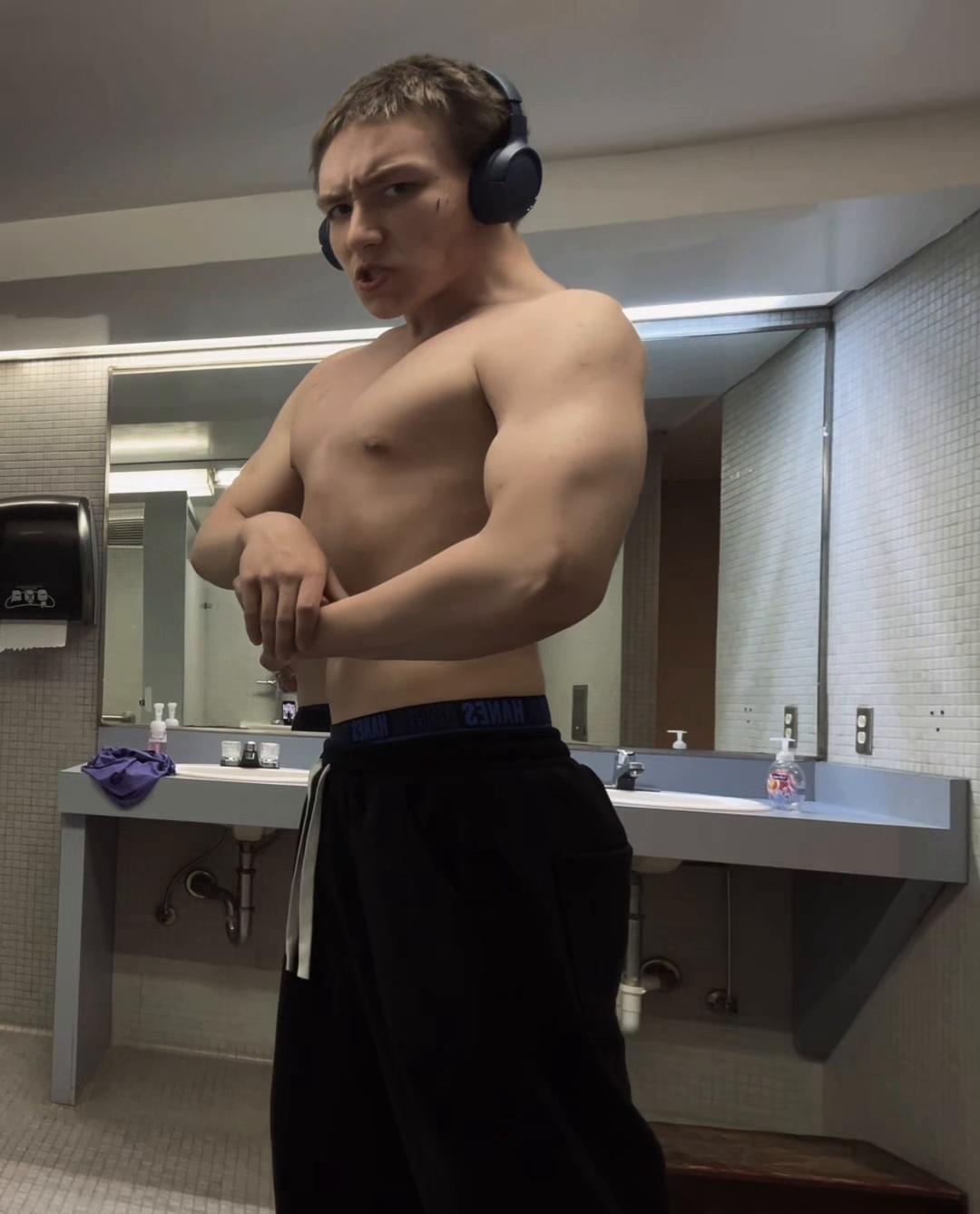 @D