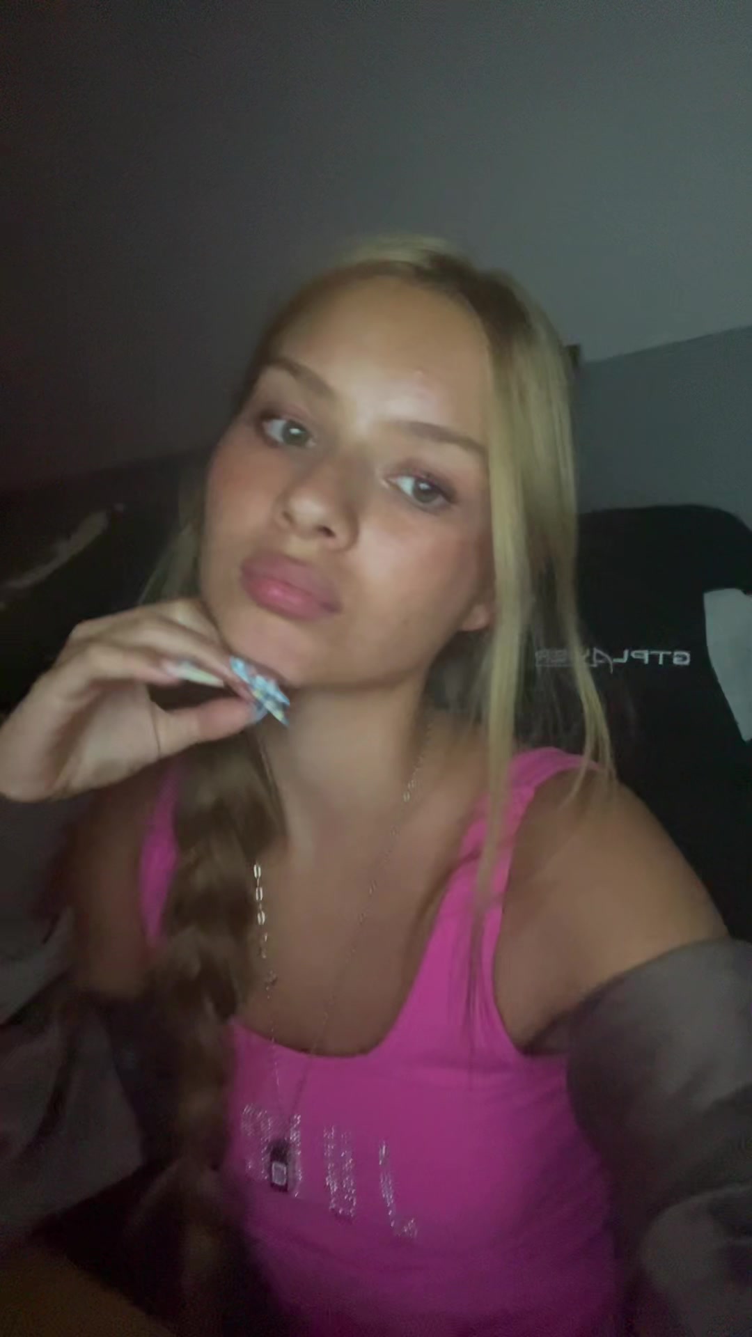 @sydneyFaith