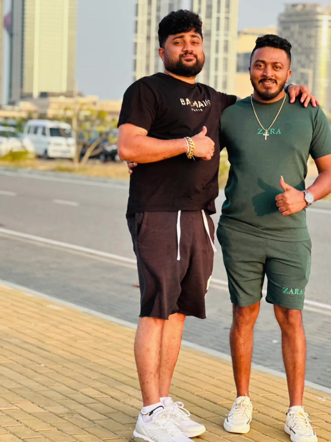 @🥇𝔸𝕤𝕙𝕚𝕜 𝕊𝕙𝕖𝕧𝕠𝕟 🇦🇪
