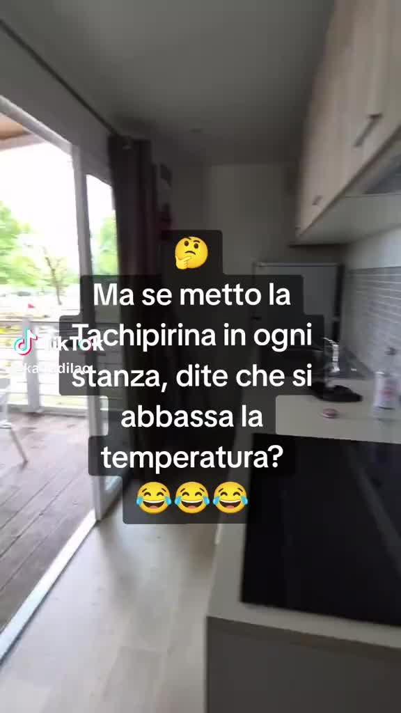 @C@RLA LEONETTI