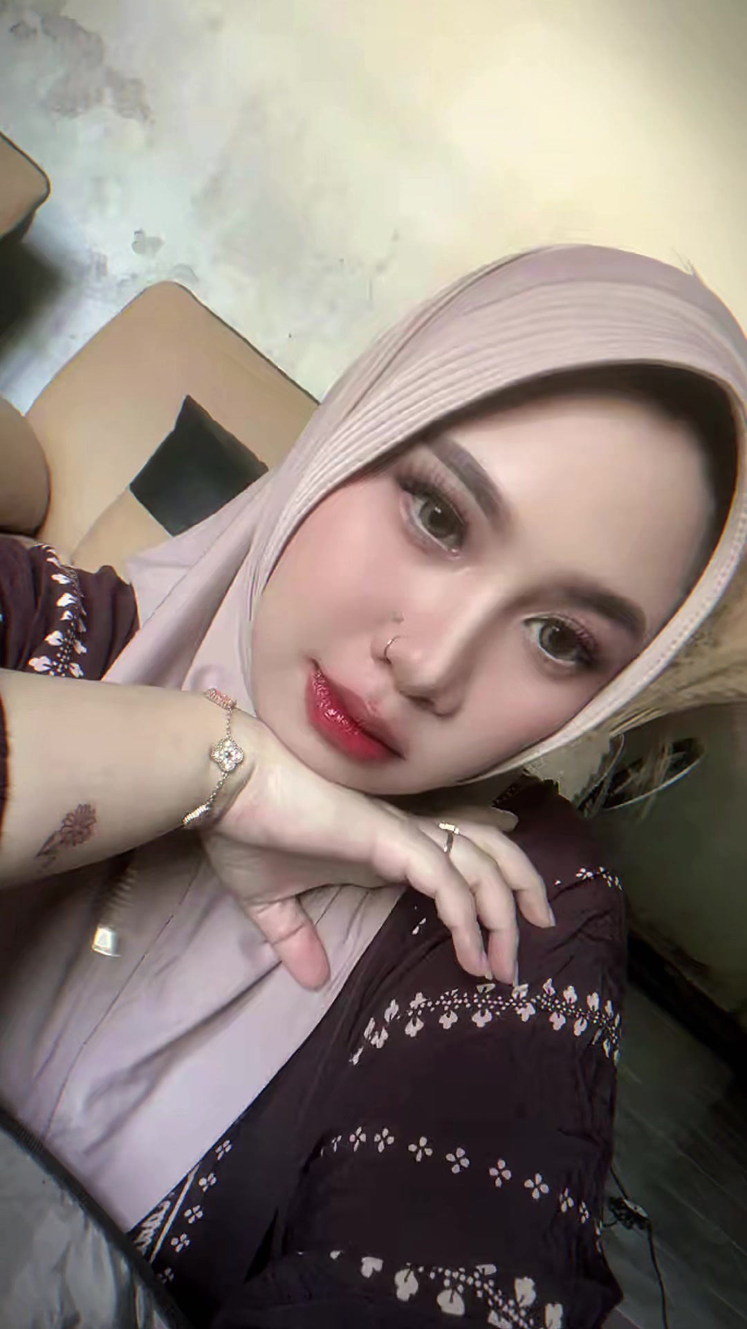 @anakbungsu_yang sholehah
