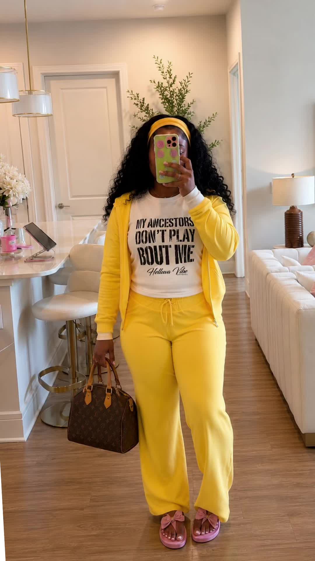 @HelluvaVibe|StatementFashion™️
