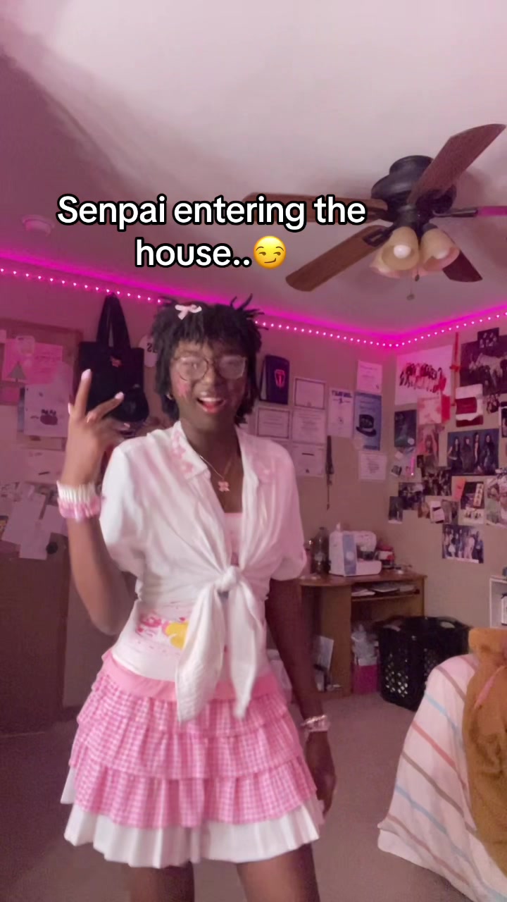 @pinkfarts89