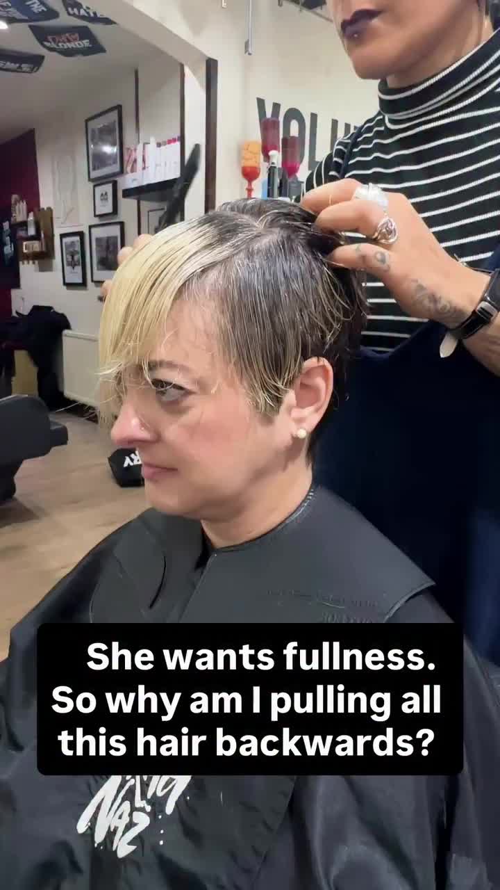 @Short Hair Cutting Specialist
