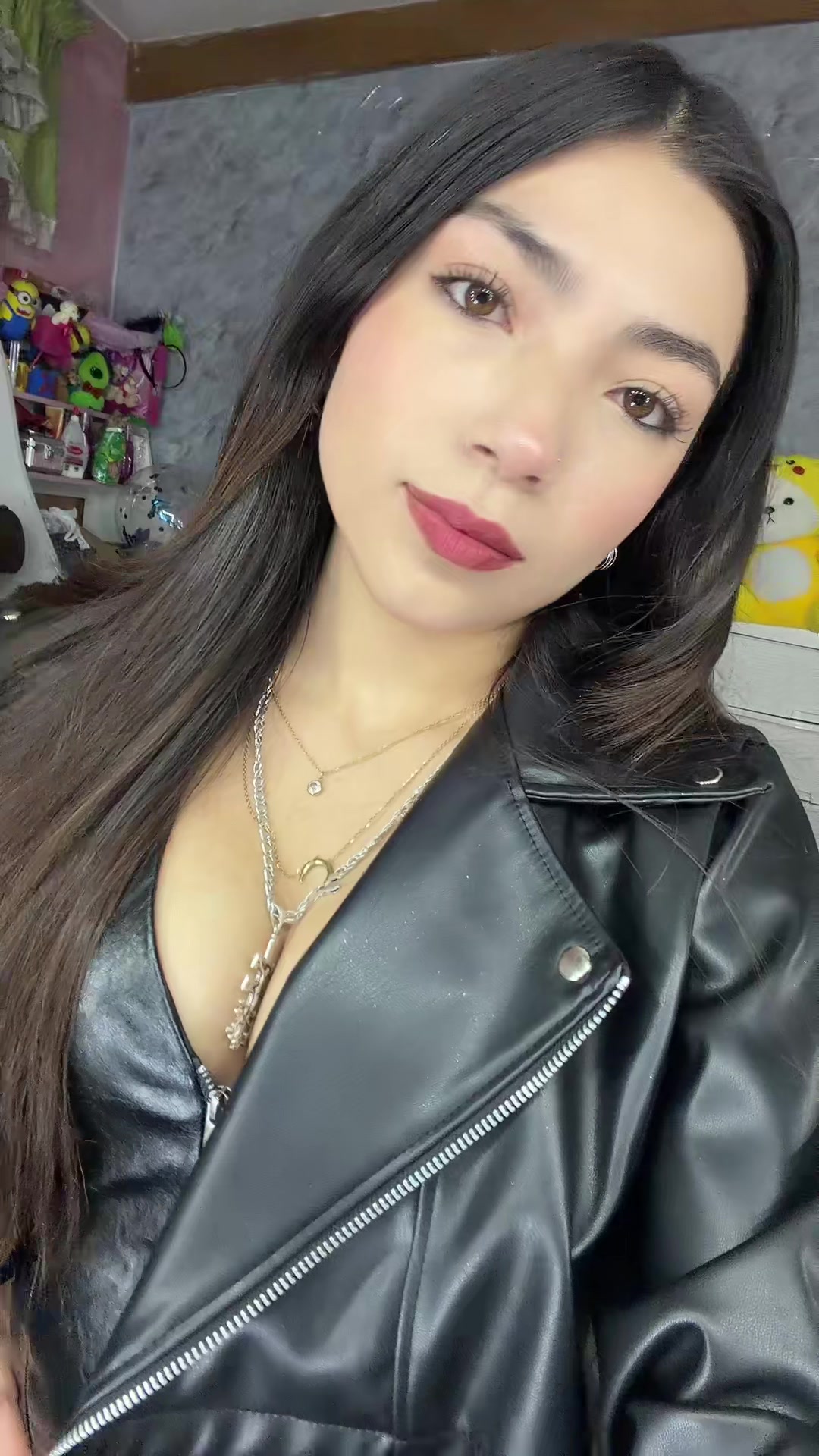 @𝐀𝐋𝐄 🍁