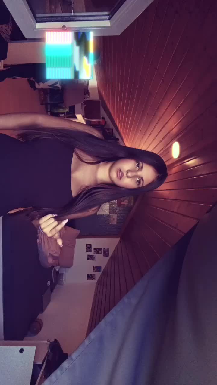 @Lele🥀