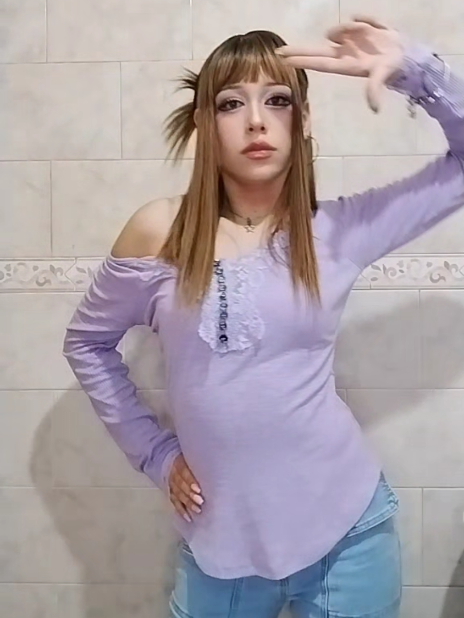 @𝐑𝐨𝐦𝐢୧ ‧₊˚ 🌸 ⋅