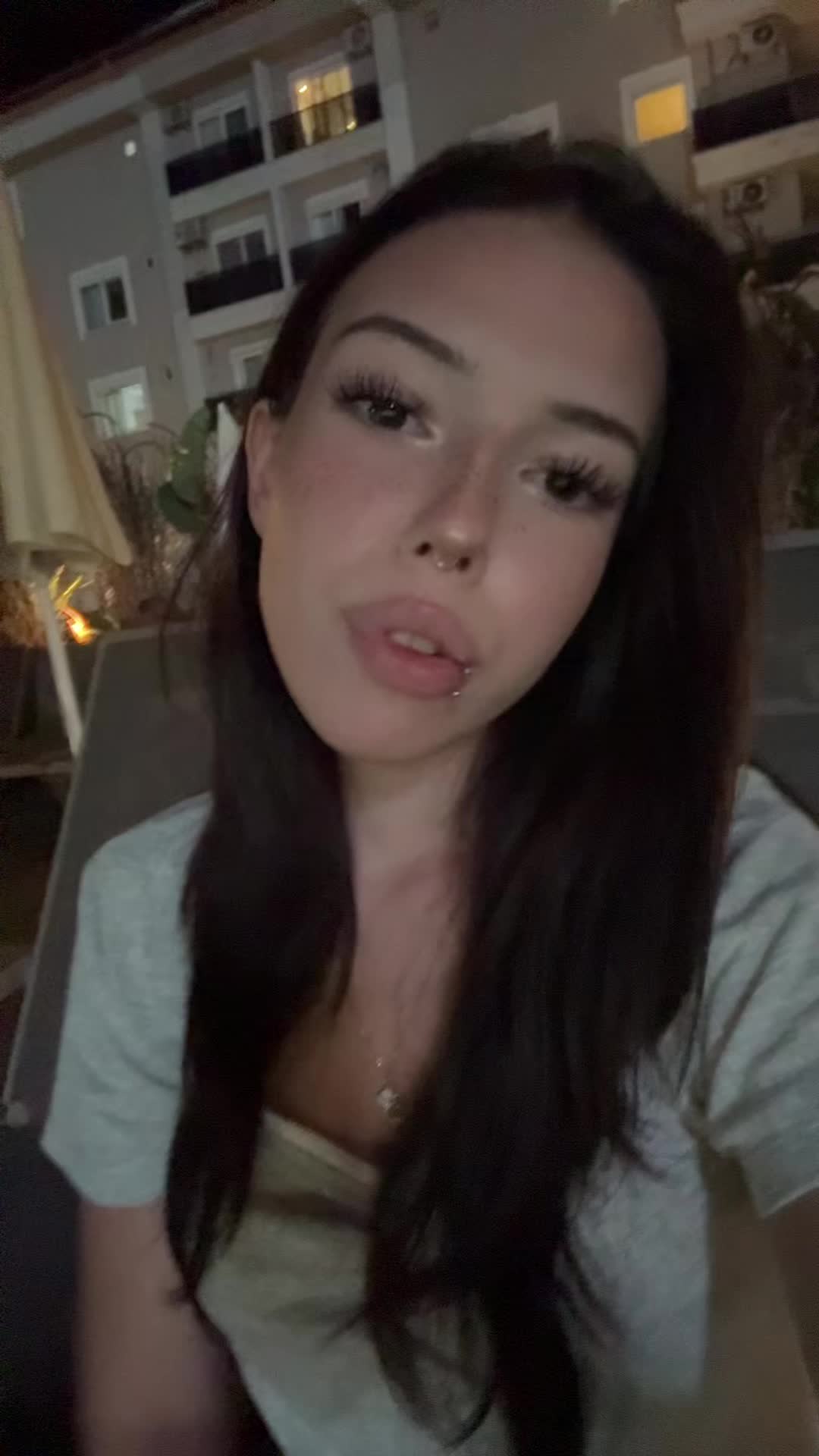 @вика чубася