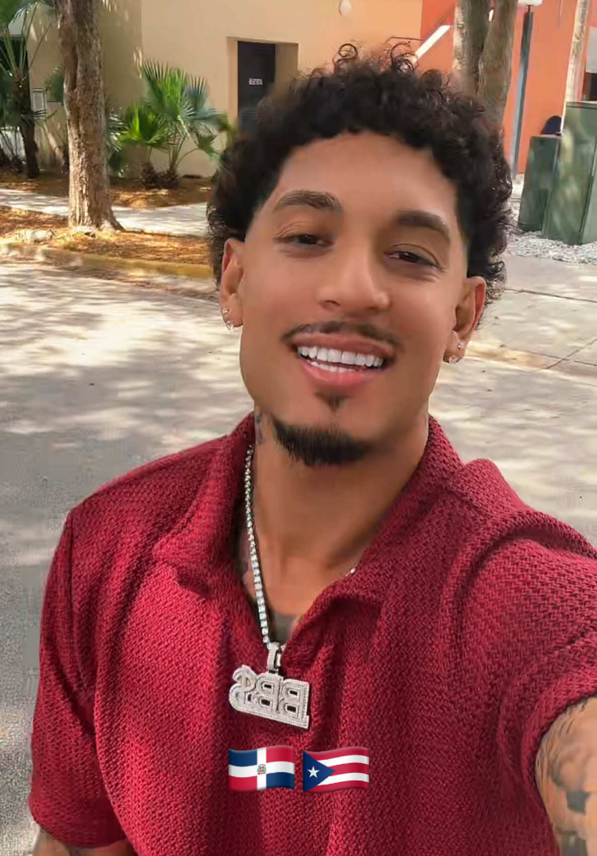 @Brandonbills 🇩🇴🇵🇷💰💰💰