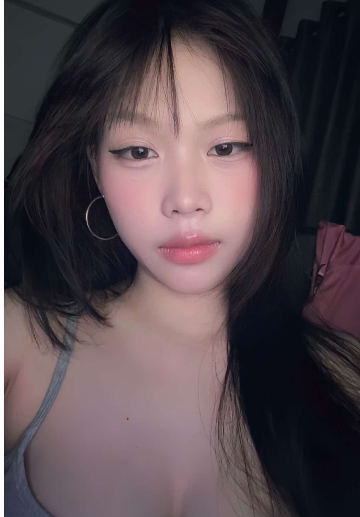 @yinnjuliee