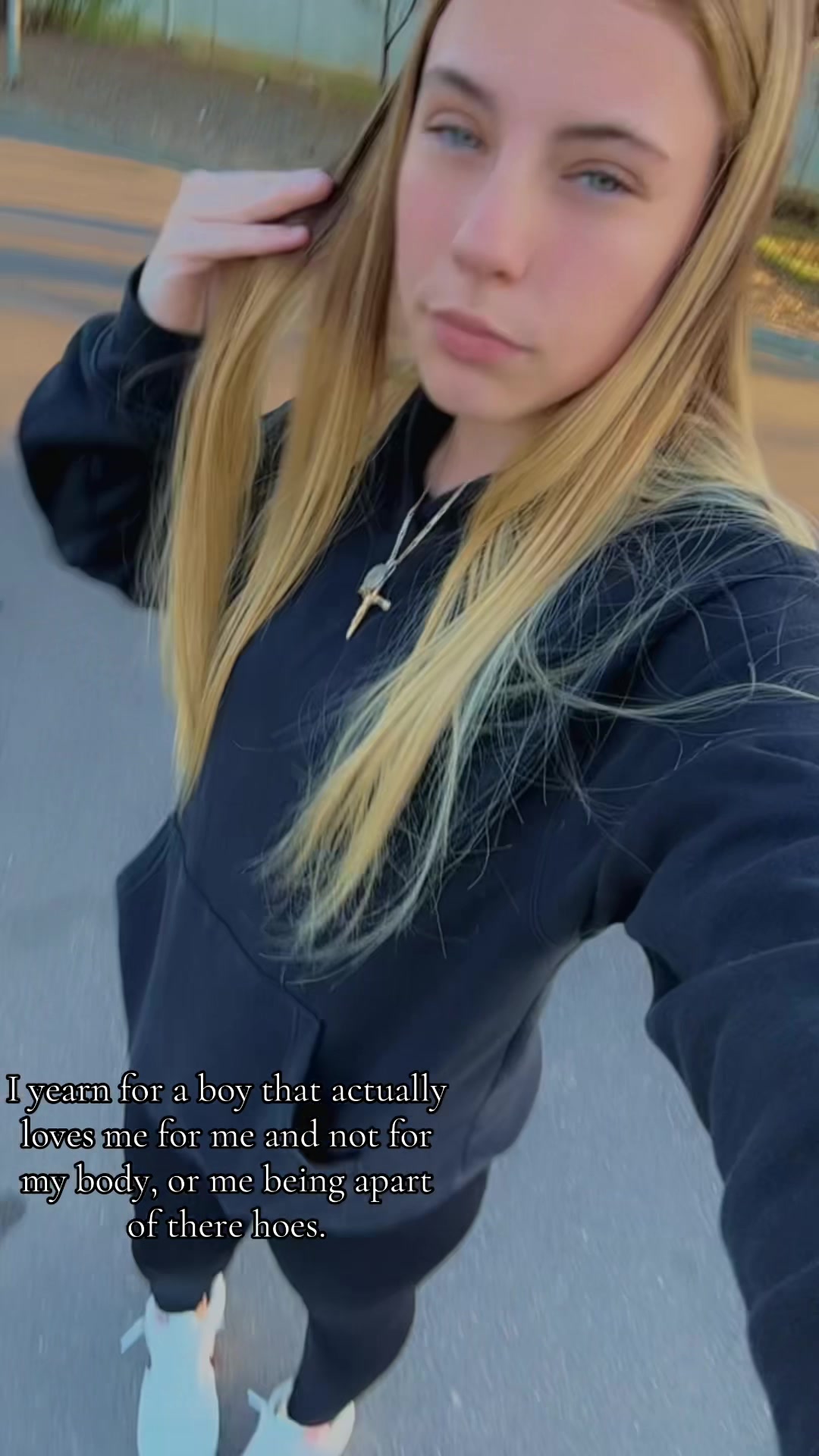@🎭